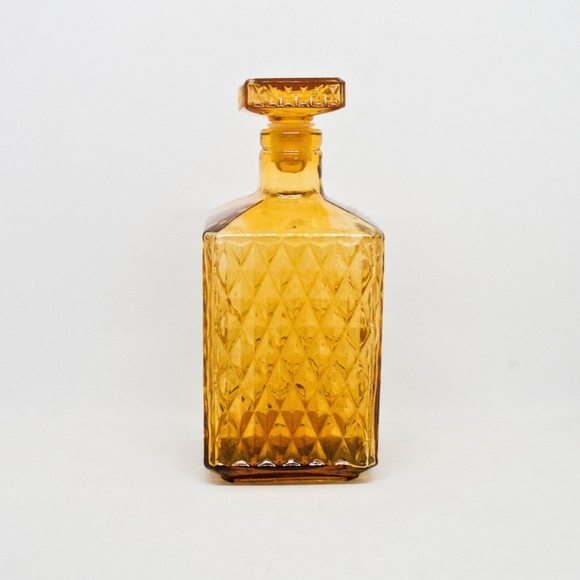 Vintage Amber Diamond Point Glass Decanter - Picture 4 of 16